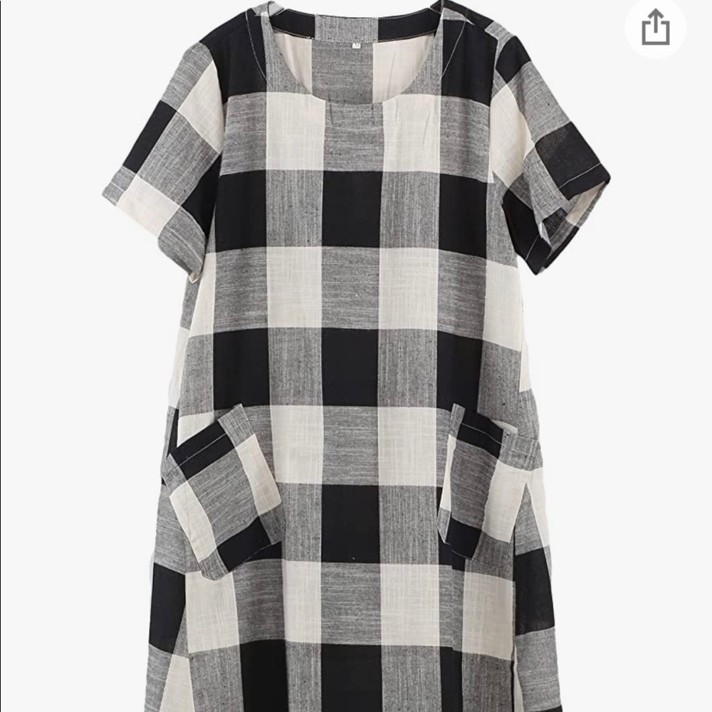 Linen summer dress with pockets